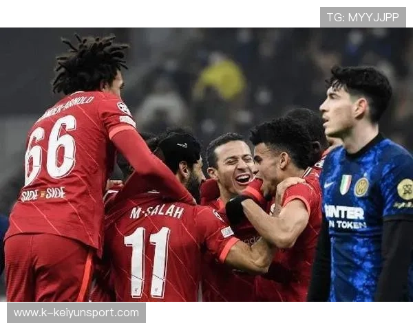 法兰克福在禁区前展现强大控制力：战术、数据与日常的对话