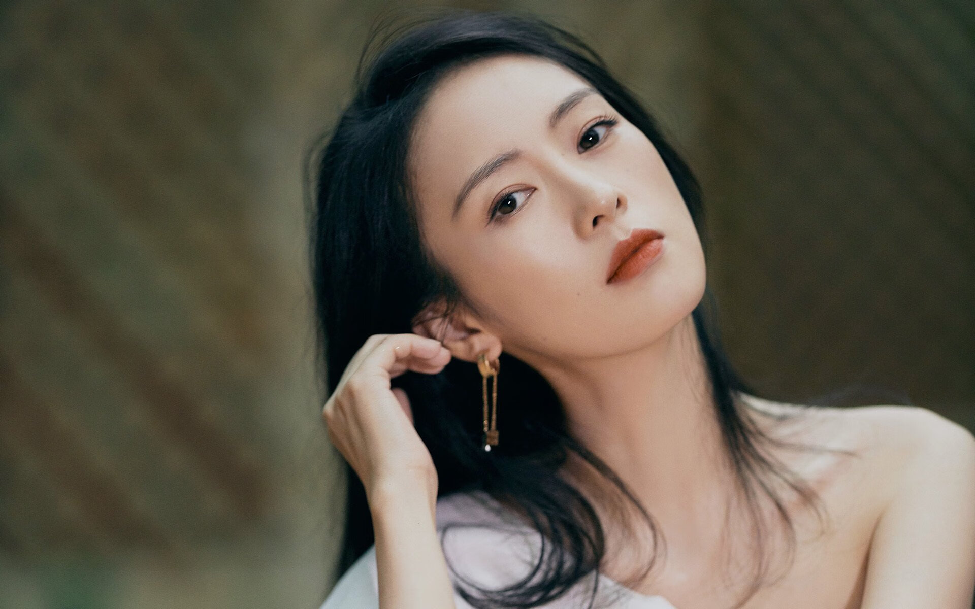 开云体育网站-女子篮球职业队推动双语战术系统方便引援沟通，女子篮球队英文怎么说